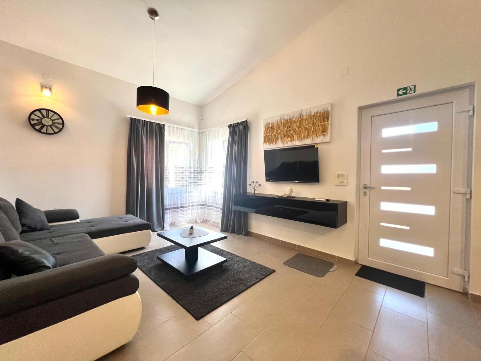 Azzurro Mare Apartment Pula Exterior foto